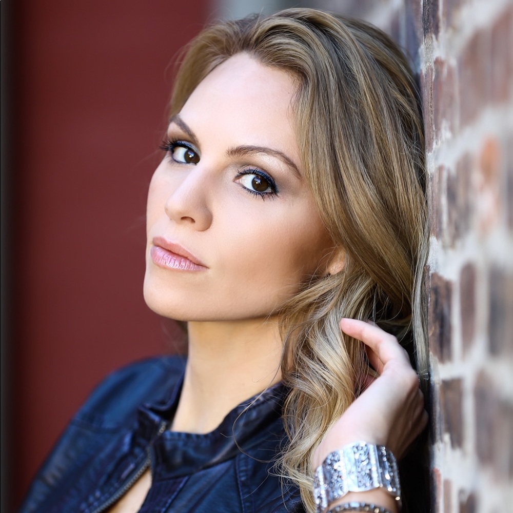 Meet your Posher, Cheryl